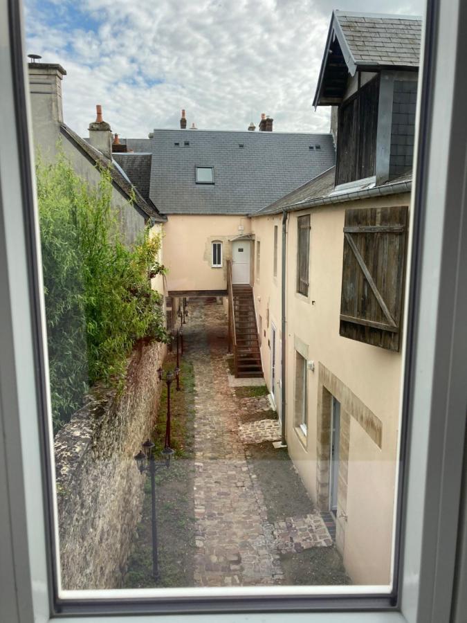 Hotel Le Saint Patrice バイユー エクステリア 写真